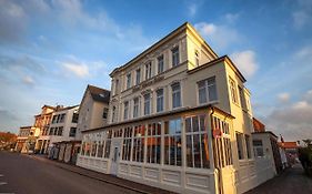 Hotel Weisse Duene